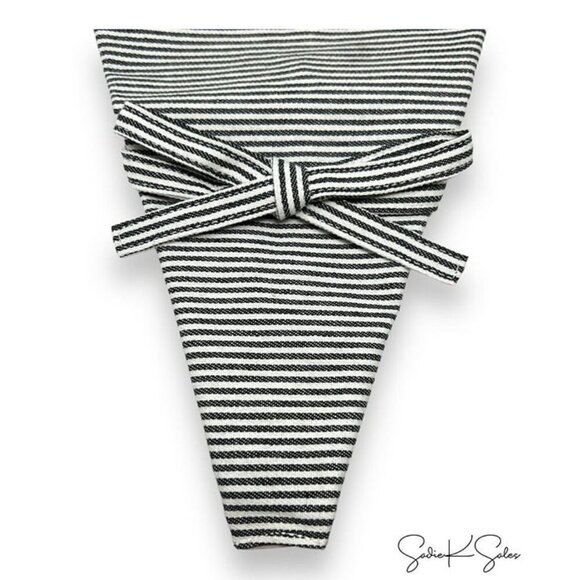 Hearth & Hand Magnolia Ticking Stripe‎ Flower Bouquet Tote Gray/Cream - Target - Picture 5 of 6